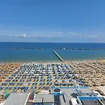 Miomar 3*