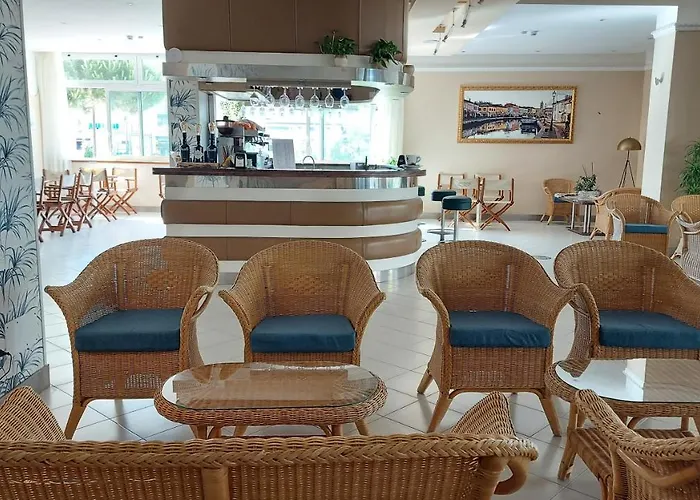 Miomar Hotel 3*